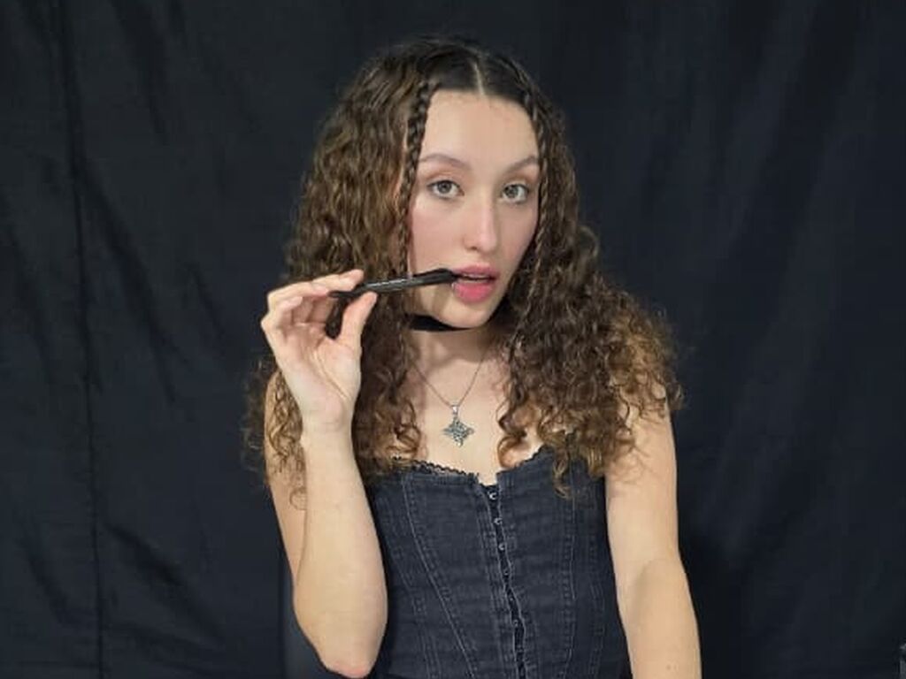 MarthiAdams LiveJasmin camgirl