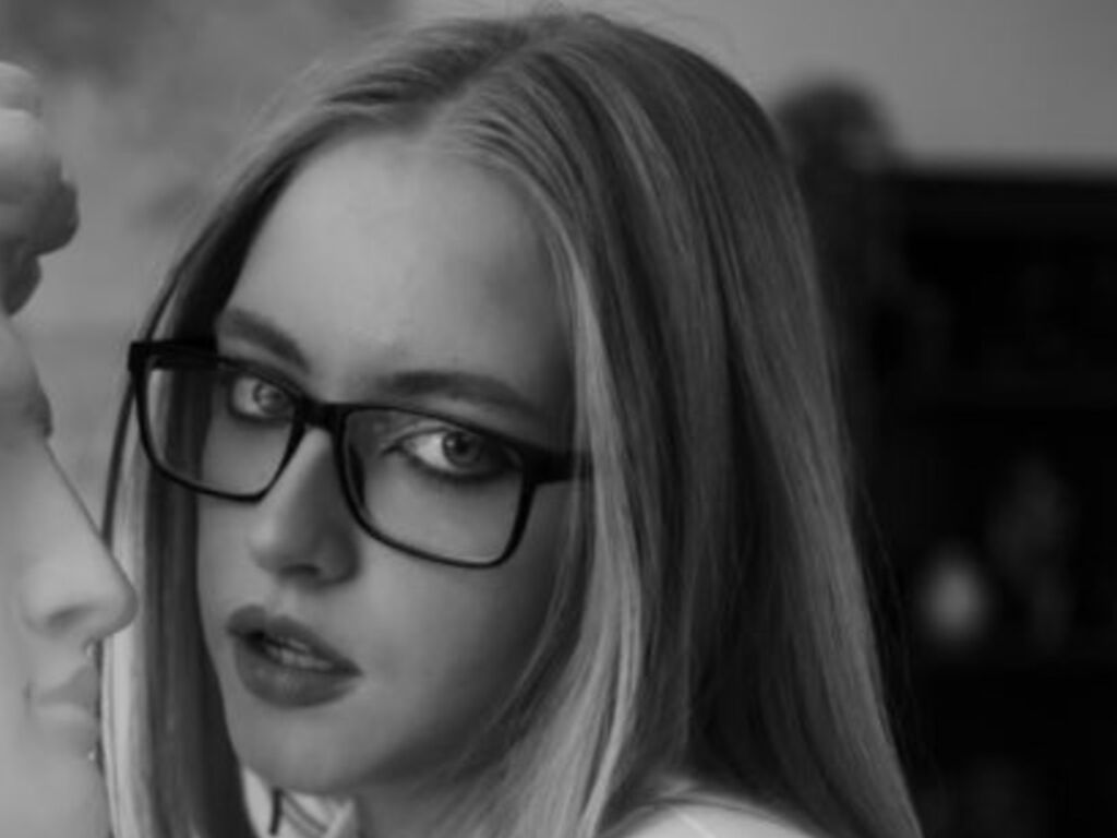 SheliaEdwards LiveJasmin camgirl