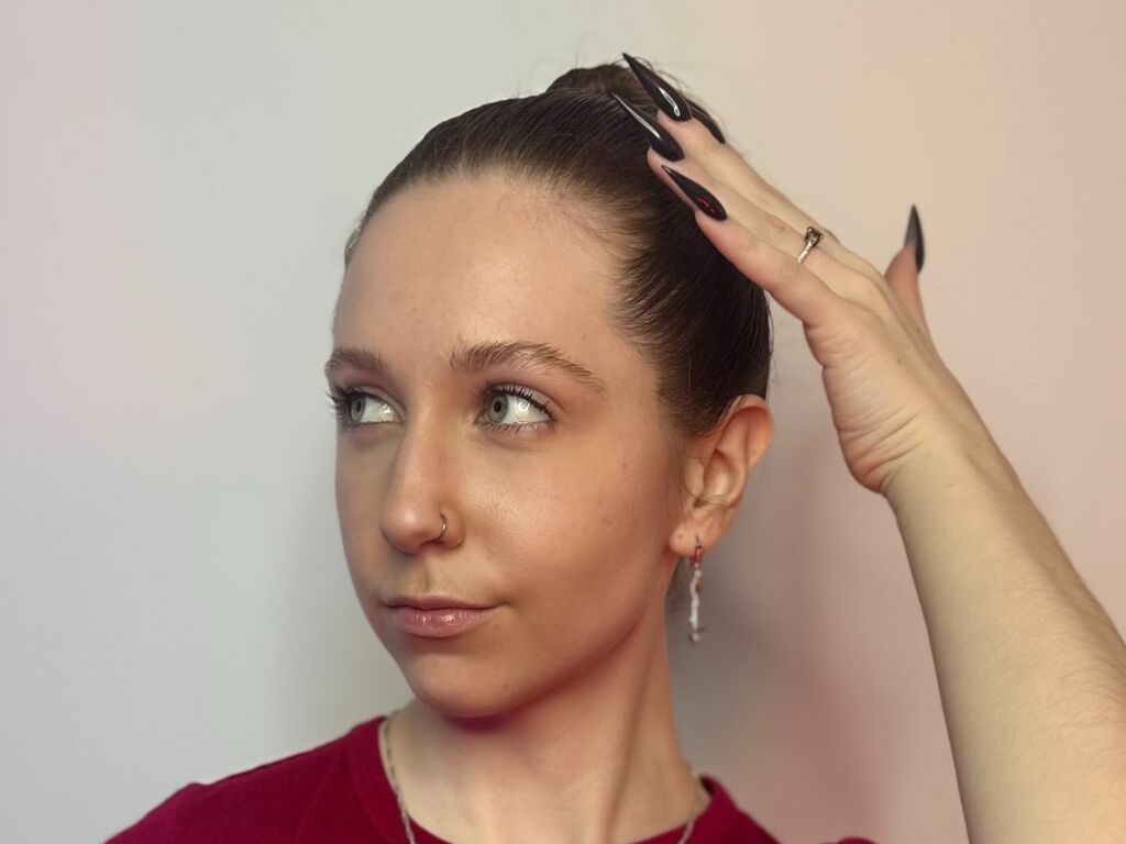 ZoilaFerentz LiveJasmin camgirl